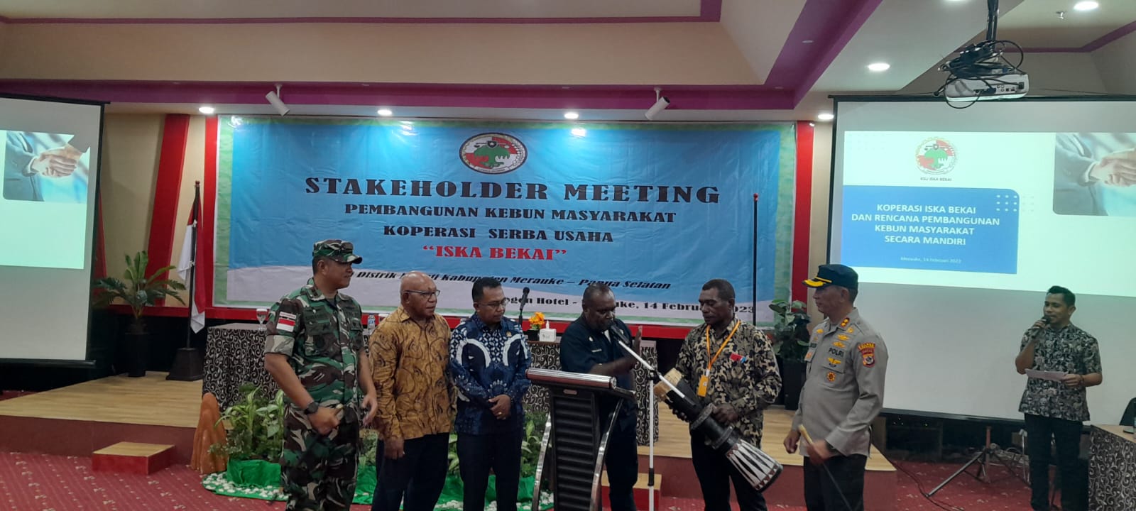 Stakeholder Meeting Pembangunan Kebun Masyarakat Koperasi Iska Bekai 