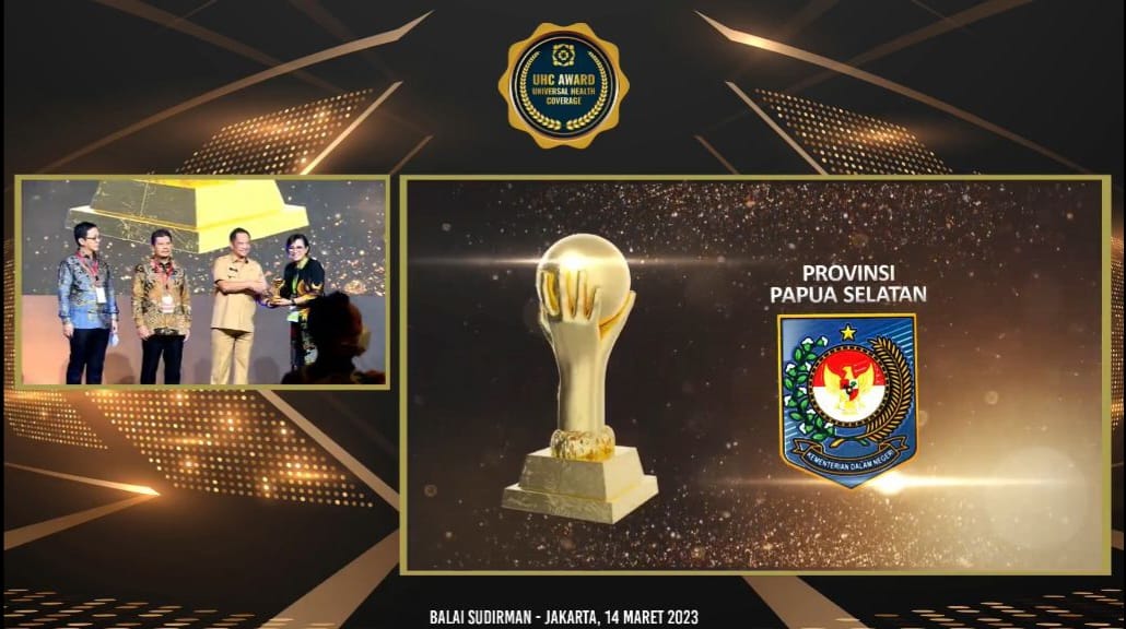 Wakil Presiden RI Berikan Penghargaan Pemda Berstatus Universal Health Coverage