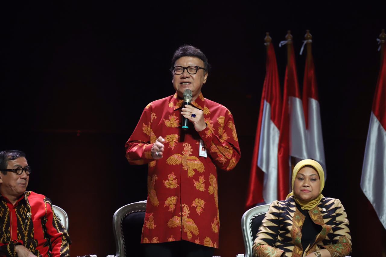 Menteri Tjahjo: Permudah Pelayanan dan Perizinan Melalui Perampingan Organisasi 