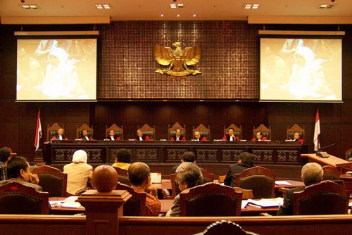 MK Mentahkan Delapan Sengketa Pilkada Serentak 2015
