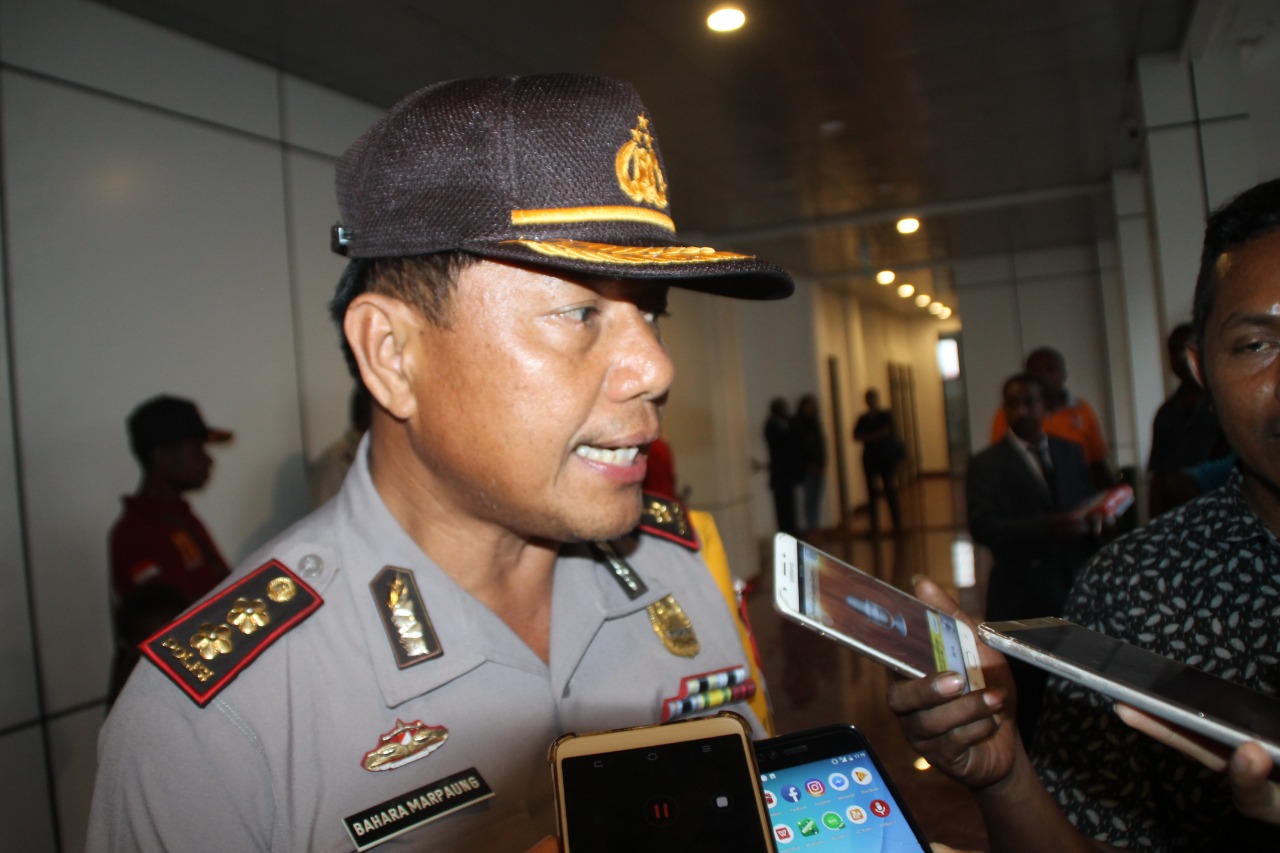 Polres Merauke Kawal Pemindahan 8 Napi Ke Jayapura