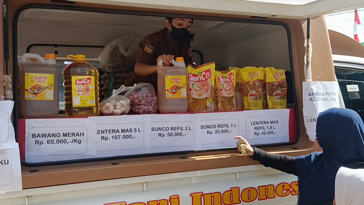 Gerai Pasar Murah Meringankan Kebutuhan Bapok Masyarakat Merauke