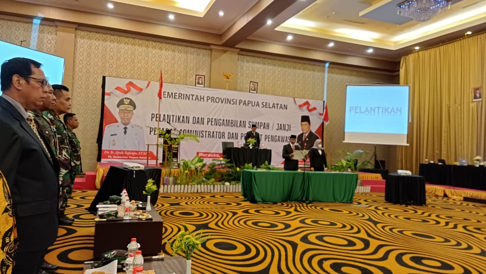 Pj Gubernur PPS Lantik 351 Pejabat Eselon 3 dan 4