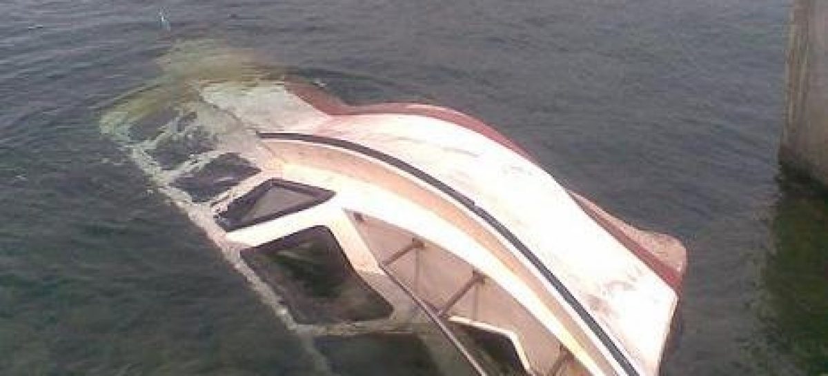 Angkut Guru ke Waan, Speedboat Tenggelam Dihantam Ombak Dua Meter
