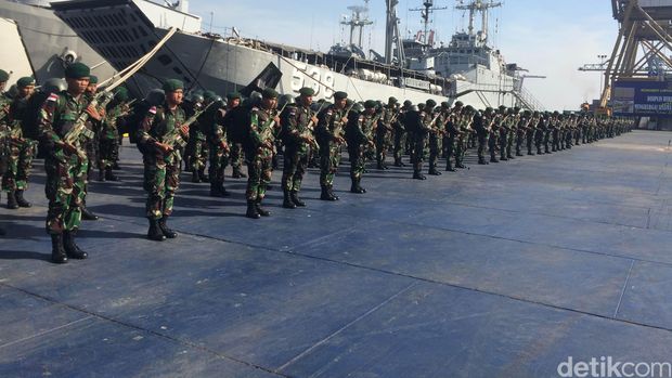 450 Pasukan TNI AD Diberangkatkan untuk Jaga Perbatasan RI- Papua Nugini