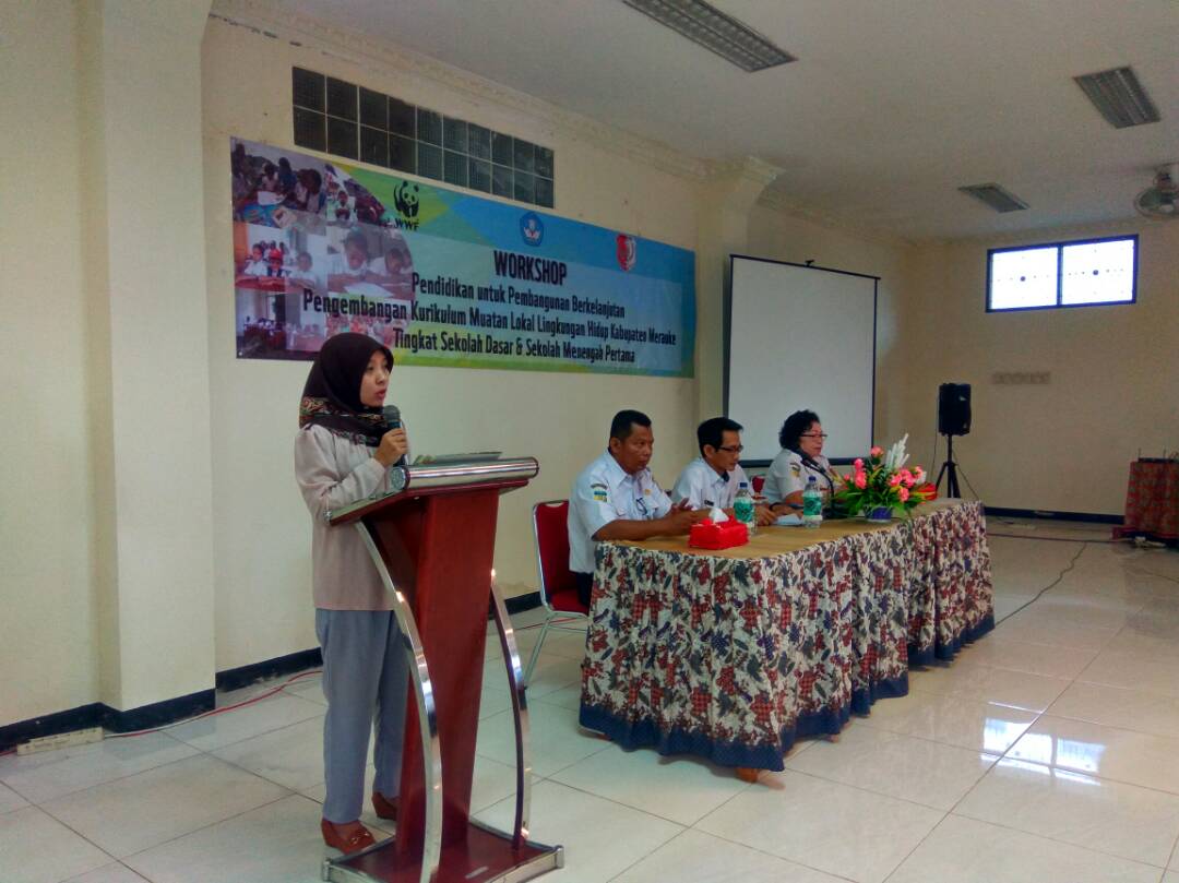  Loka Karya Pendidikan untuk Pembangunan Berkelanjutan Pengembangan Kurikulum Muatan Lokal Kabupaten Merauke Tingkat SD dan SMP Se- Kabupaten Merauke