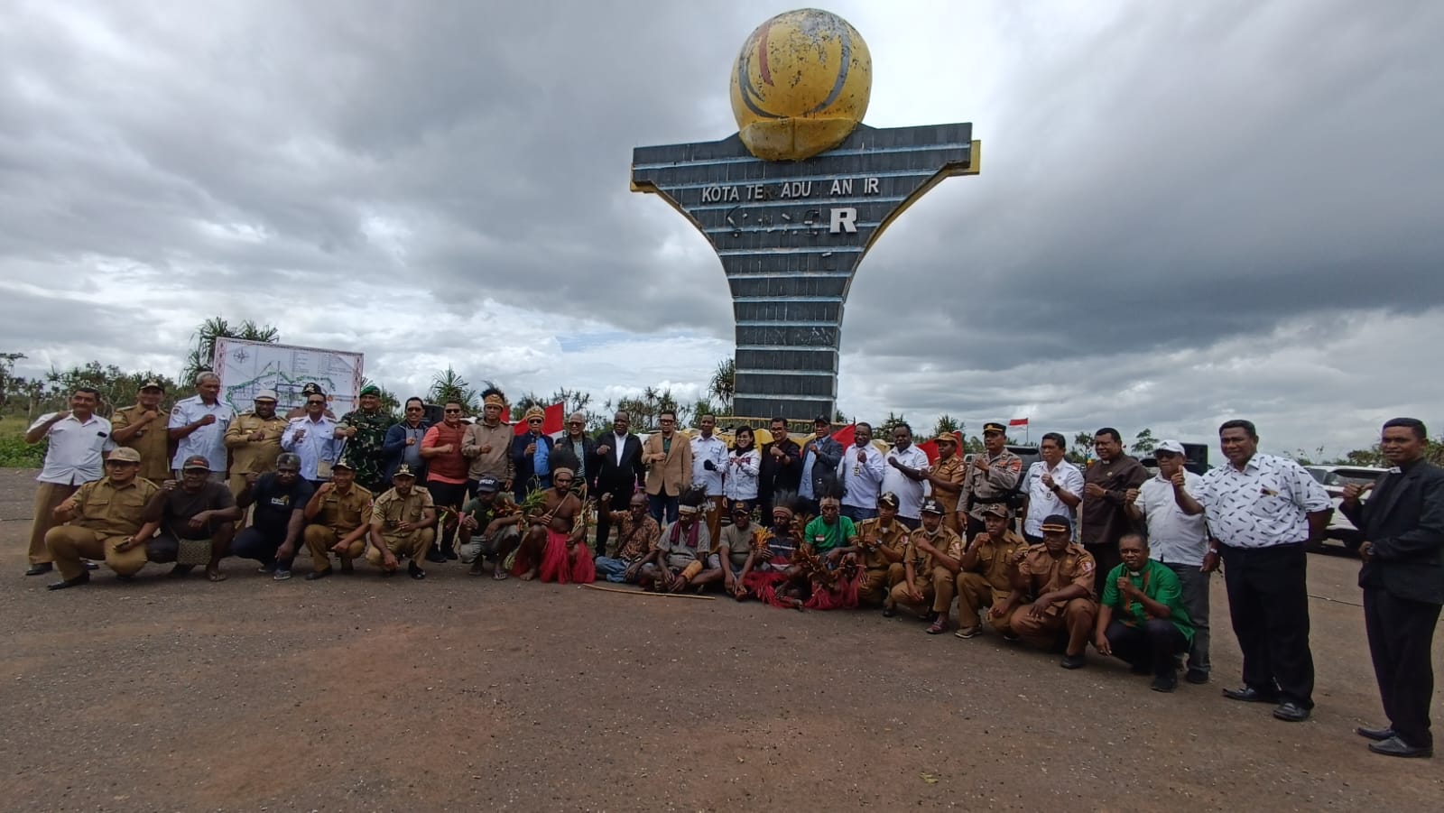 Wamendagri dan Legislator Tinjau Kawasan Pusat Pemerintahan Provinsi Papua Selatan 